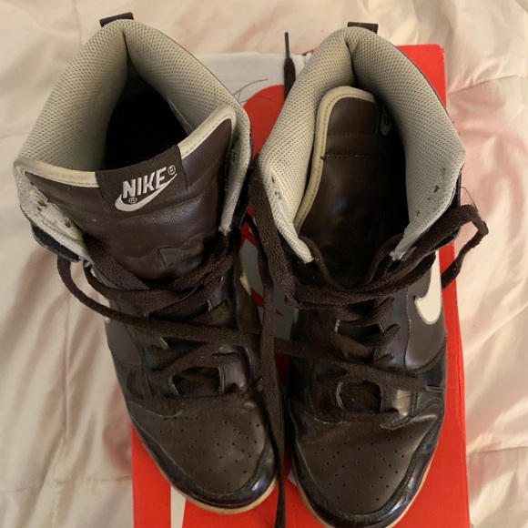 Nike Dunk High “Woodgrain” Size 11 - Picture 3 of 5